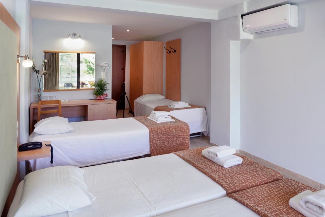 Hotel Punta מראה חיצוני תמונה